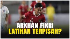 Jelang laga panas melawan Timnas Malaysia U-23 di Piala AFF U-23 2025, skuad Garuda Muda menggelar latihan di Stadion Madya, Jakarta Pusat, Minggu (20/7/2025) petang. Dari 23 pemain yang hadir, gelandang Arema FC, Arkhan Fikri, terlihat berlatih terp...