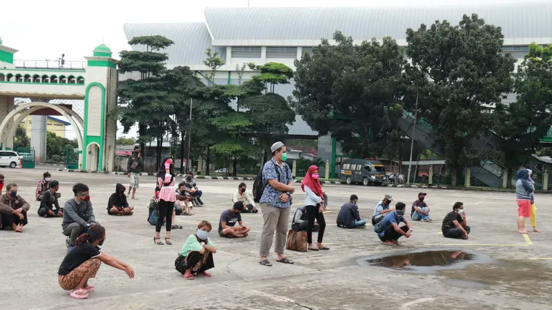 Hukuman Penjara 1 Tahun Ancam Warga Palembang yang Enggan Pakai Masker