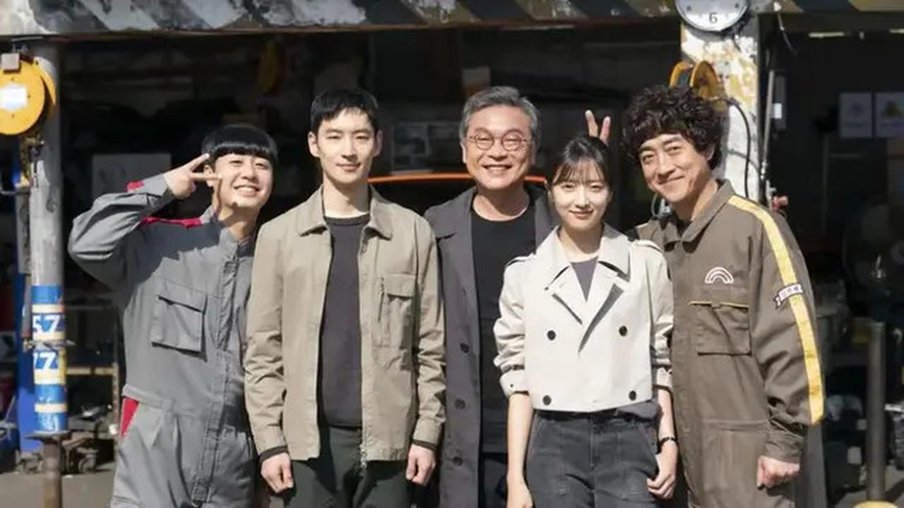 Siap-Siap Drama Taxi Driver Season 3 Bakal Tayang Tahun Ini, Lee Je Hoon hingga Pyo Ye Jin Bakal Muncul Lagi