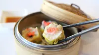 Ilustrasi dimsum ayam jamur./Copyright shutterstock.com/g/piyato