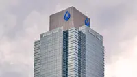 Pendapatan Bank Permata Tumbuh 3,8% pada 2025