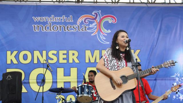 Gebby Idol Hibur Wisatawan Timor Leste Di Konser Musik Rohani Mota Ain Lifestyle Liputan6 Com