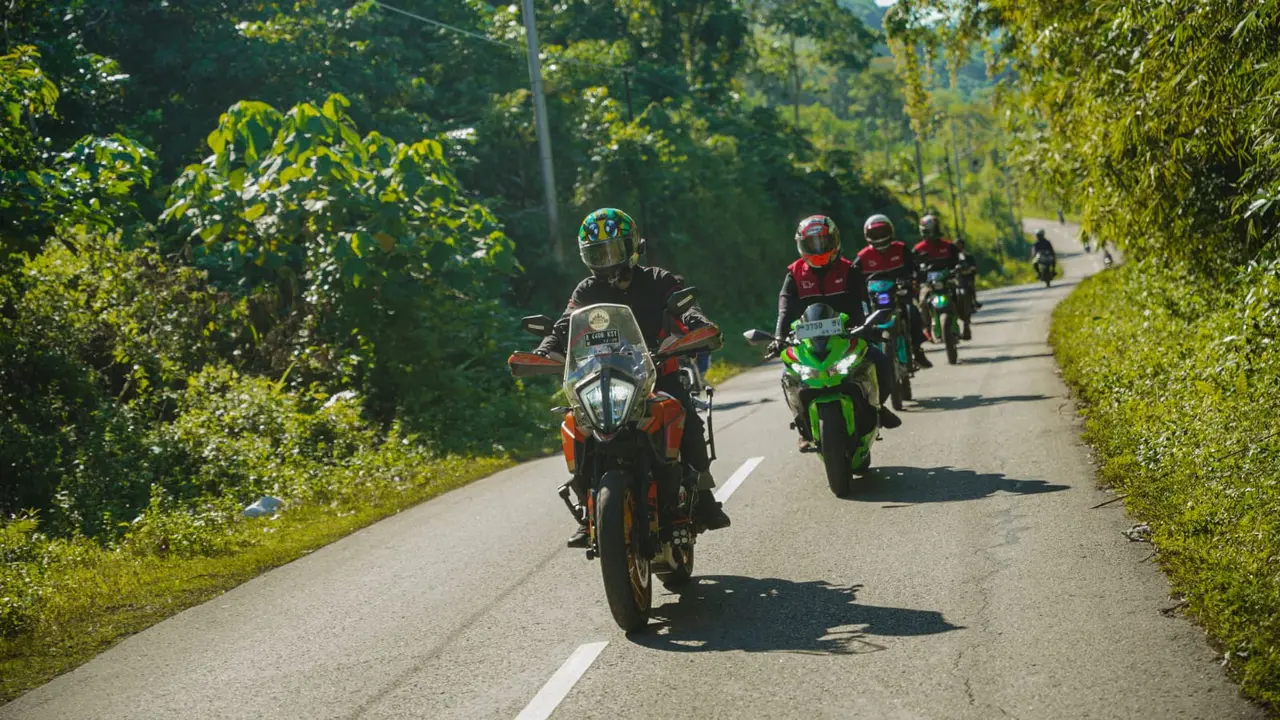 Motul Ajak Pecinta Motor Touring Berkeliling Sumba (ist)