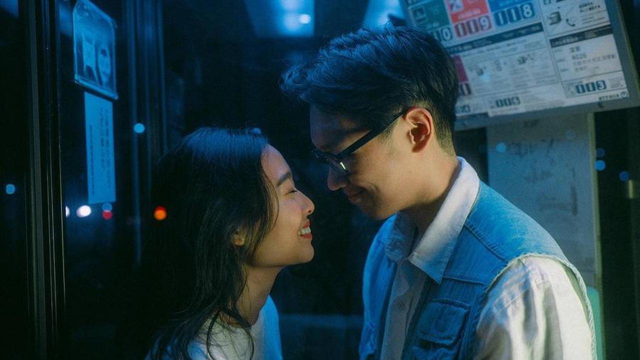 Memberikan Kejutan Sang Pacar