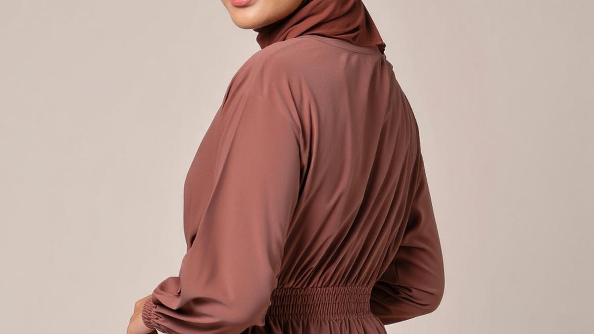 7 Pesona Gamis Payung Kombinasi Kerut di Pinggang yang Anggun, Tepat untuk Gaya Muslimah Kekinian