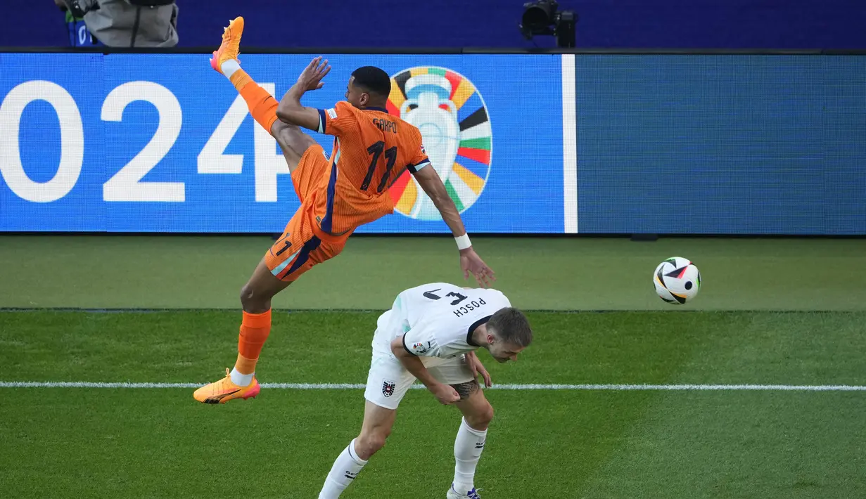 Belanda sempat memberi perlawanan lewat dua gol dari Cody Gakpo dan Memphis Depay. (AP Photo/Petr David Josek)