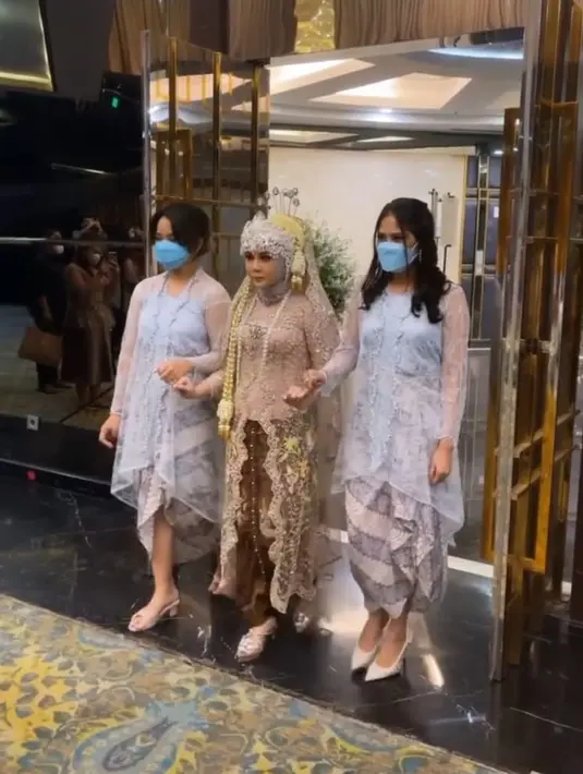 (Instaram/kesharatuliu05)