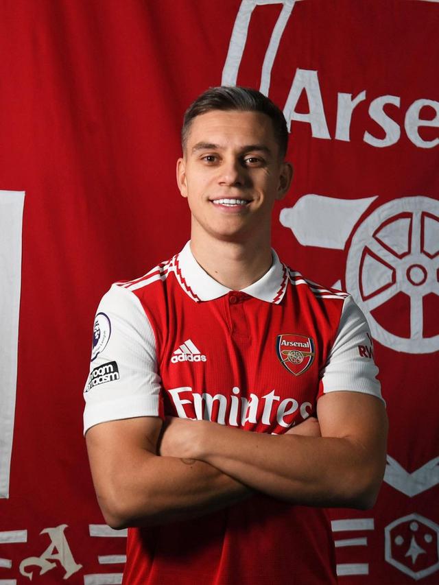 Arsenal Resmi Rekrut Leandro Trossard