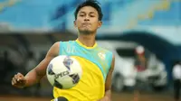 Arema Bisa Mainkan Ahmad Alfarizi saat Menjamu Persib