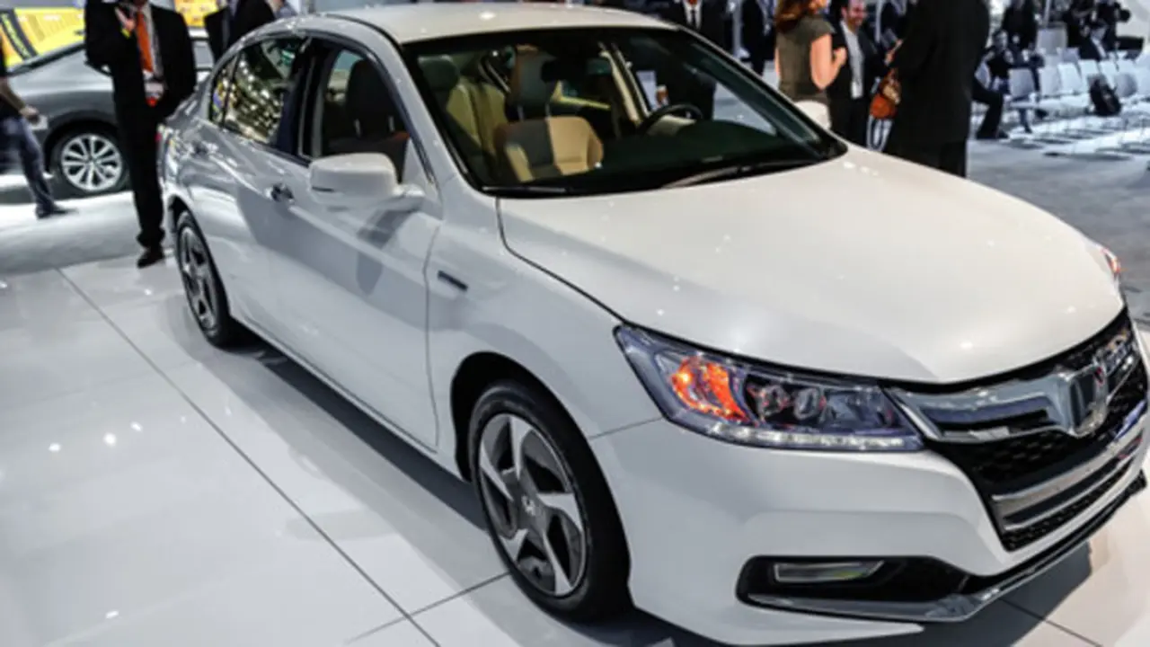 All New Accord Hybrid (Autoblog)