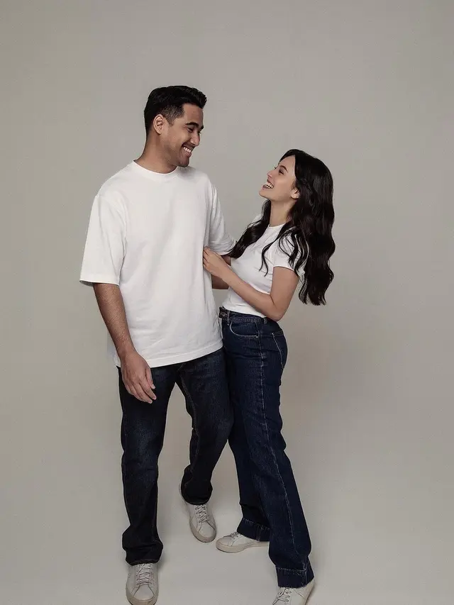 Anggika Bolsterli dan Omar Lakukan Prewedding