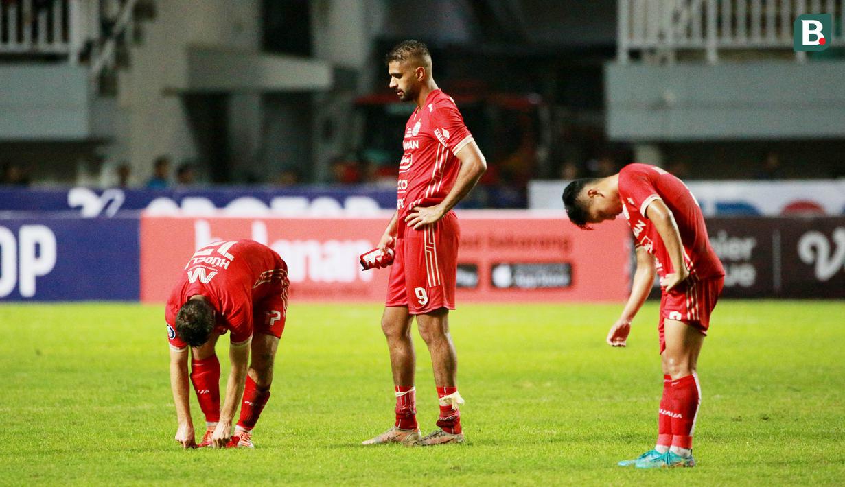 Persija Jakarta berada di peringkat ke-10 klasemen sementara BRI Liga 1 dengan lima poin dari empat pertandingan, hasil dari sekali menang, dua imbang, dan sekali kalah. (Bola.com/M Iqbal Ichsan)