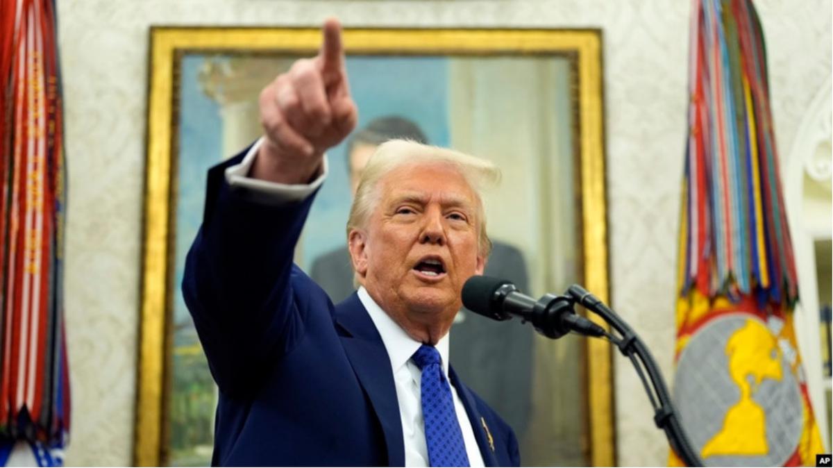 Trump Instruksikan Reformasi Dinas Luar Negeri AS