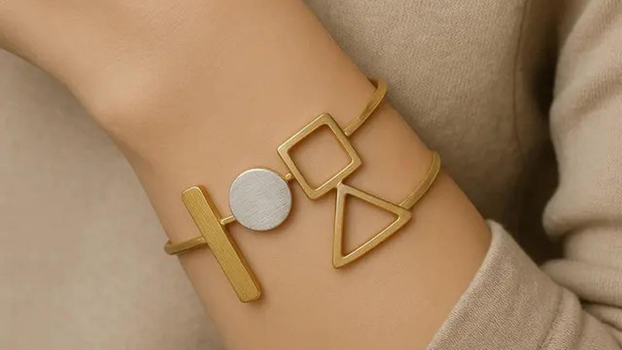 7 Model Gelang Geometris dengan Desain Kontemporer dan Kekinian