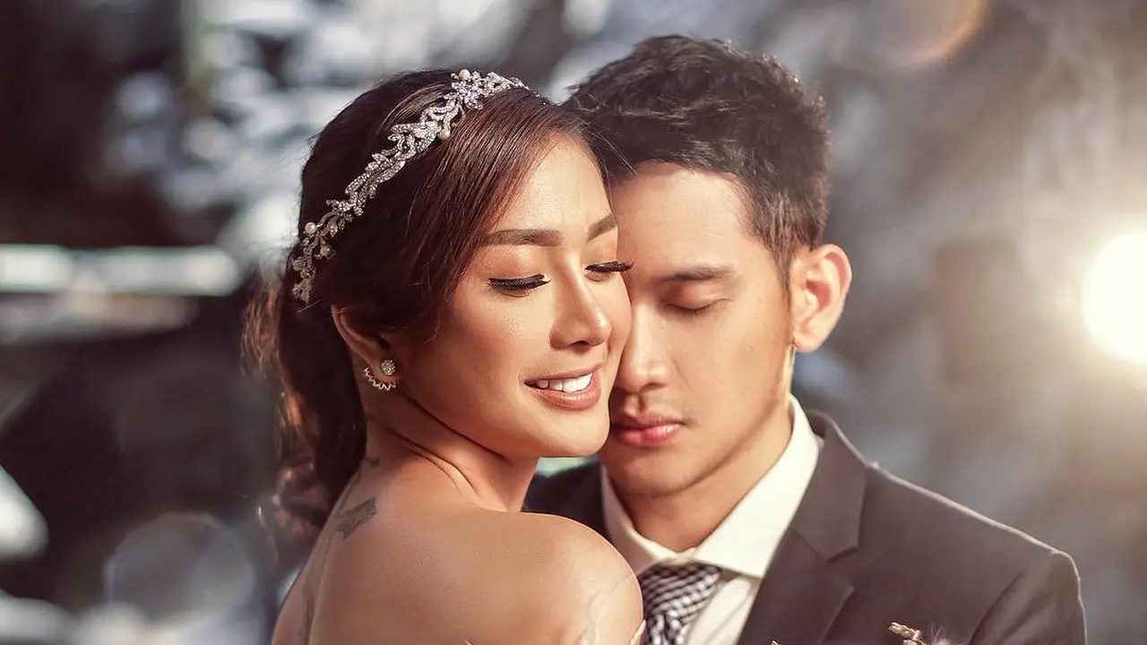 [Fimela] Rezky Aditya dan Patricia Razer