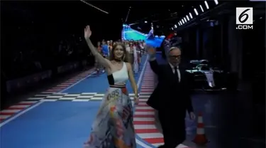 Tommy Hilfiger dan Gigi Hadid mengakhiri road show kolaborasi bernuansa sporty di Milan Fashion Week