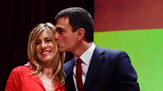 PM Spanyol&nbsp;Pedro Sanchez dan istrinya&nbsp;Begona Gomez. (Dok. AFP)