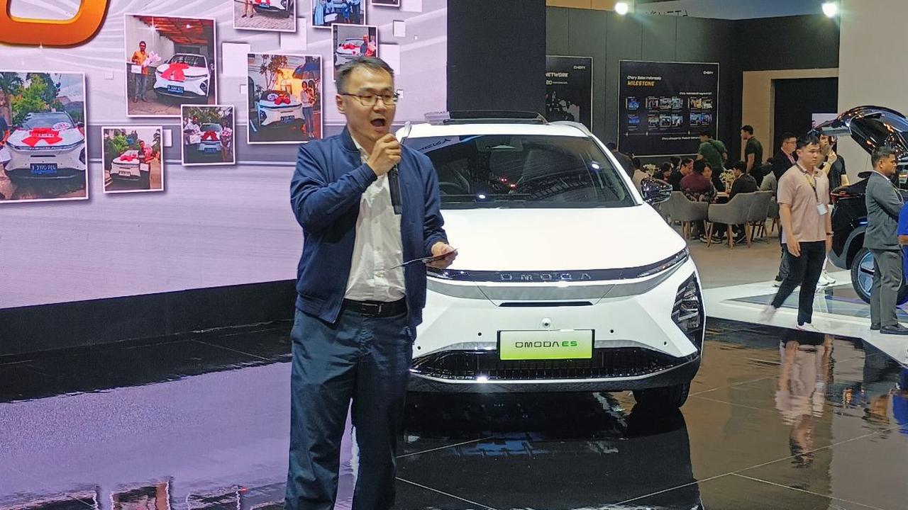 Raffi Ahmad memberikan referensinya