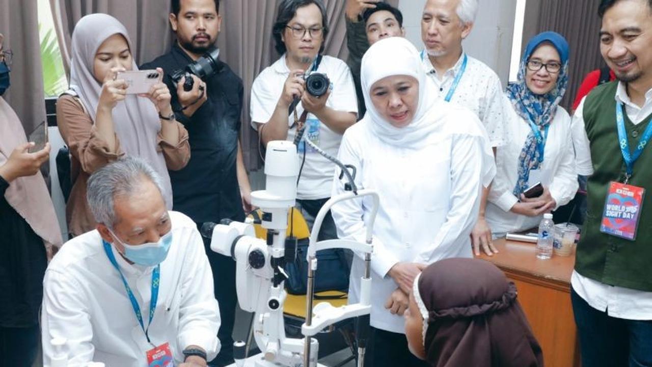 1.000 Kacamata Gratis: Khofifah Puji Sinergi Lintas Elemen Peringati World Sight Day 2025