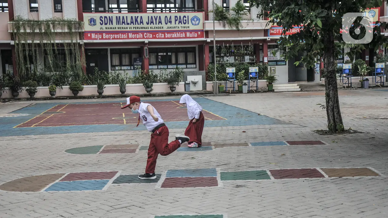 Antusiasme Murid Kelas 1 SD Ikuti Pembelajaran Tatap Muka
