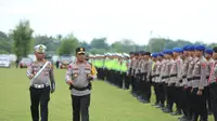 Kapolda Sumut, Panca Putra memimpin apel gelar pasukan dilaksanakan di Lapangan Bola Mapolda Sumut, Jalan Sisingamangaraja, Kota Medan