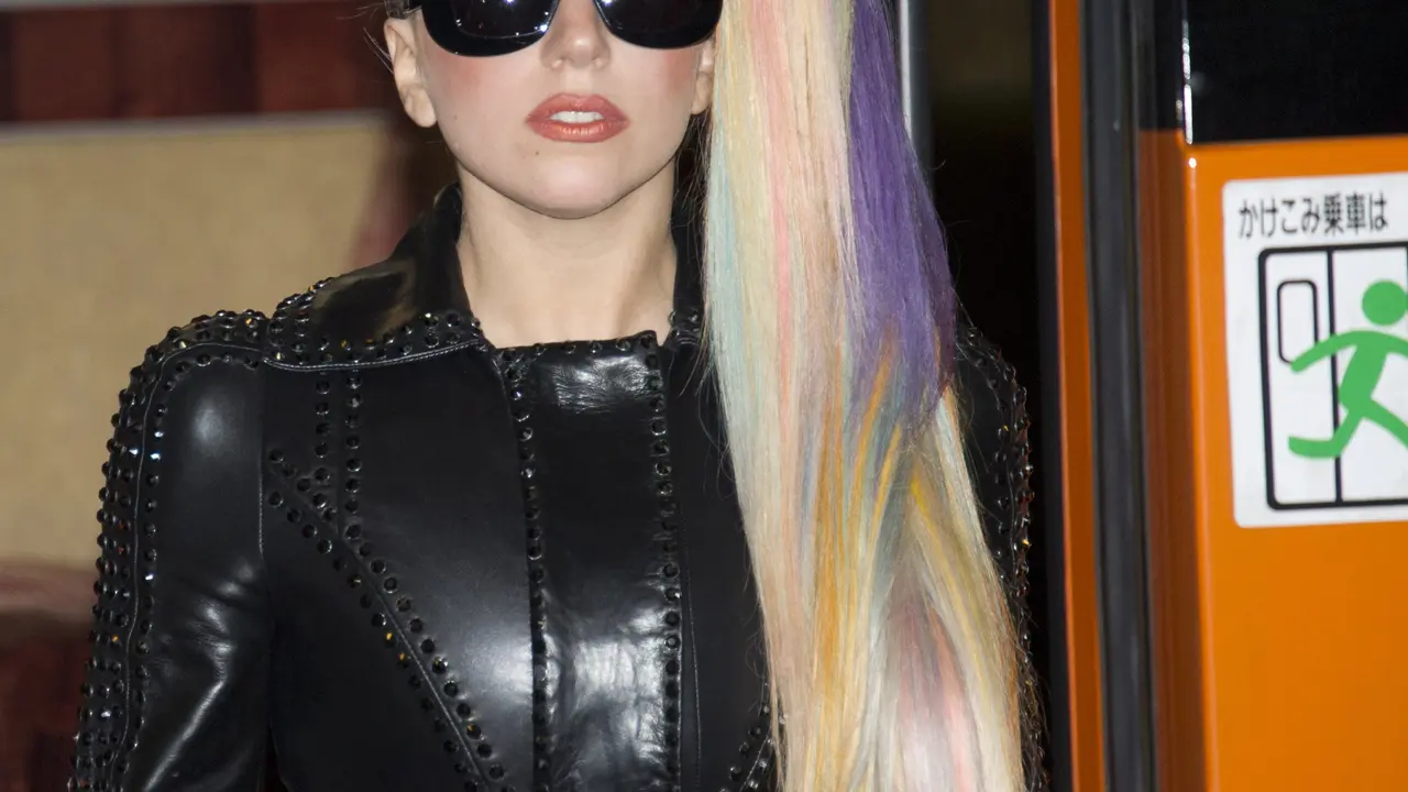 [Bintang] Lady Gaga