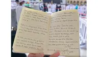 Doa Yura Yunita untuk Vidi Aldiano di Depan Kabah: Peluklah Ia dengan RahmatMu
