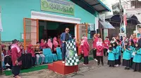 Ustaz Yusuf Mansur Lepas Karnaval Gerak Jalan Awrad 2024 (doc: Istimewa)