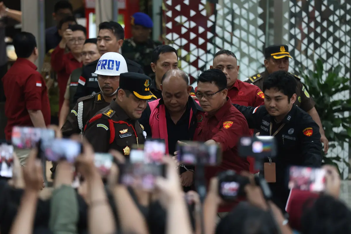 Kejagung tahan eks Ketua BGN Dadan Hindayana