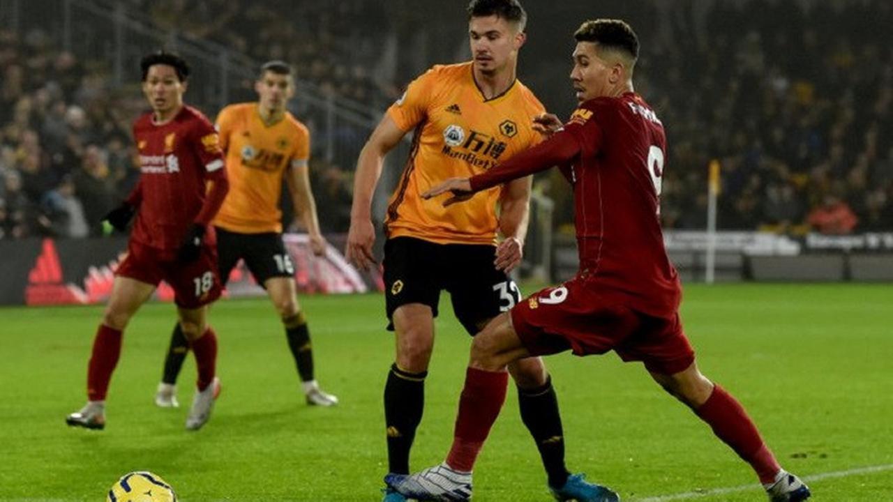 Jalannya pertandingan Liga Inggris 2019-2020 antara Wolverhampton Wanderers vs Liverpool di Stadion Molineux