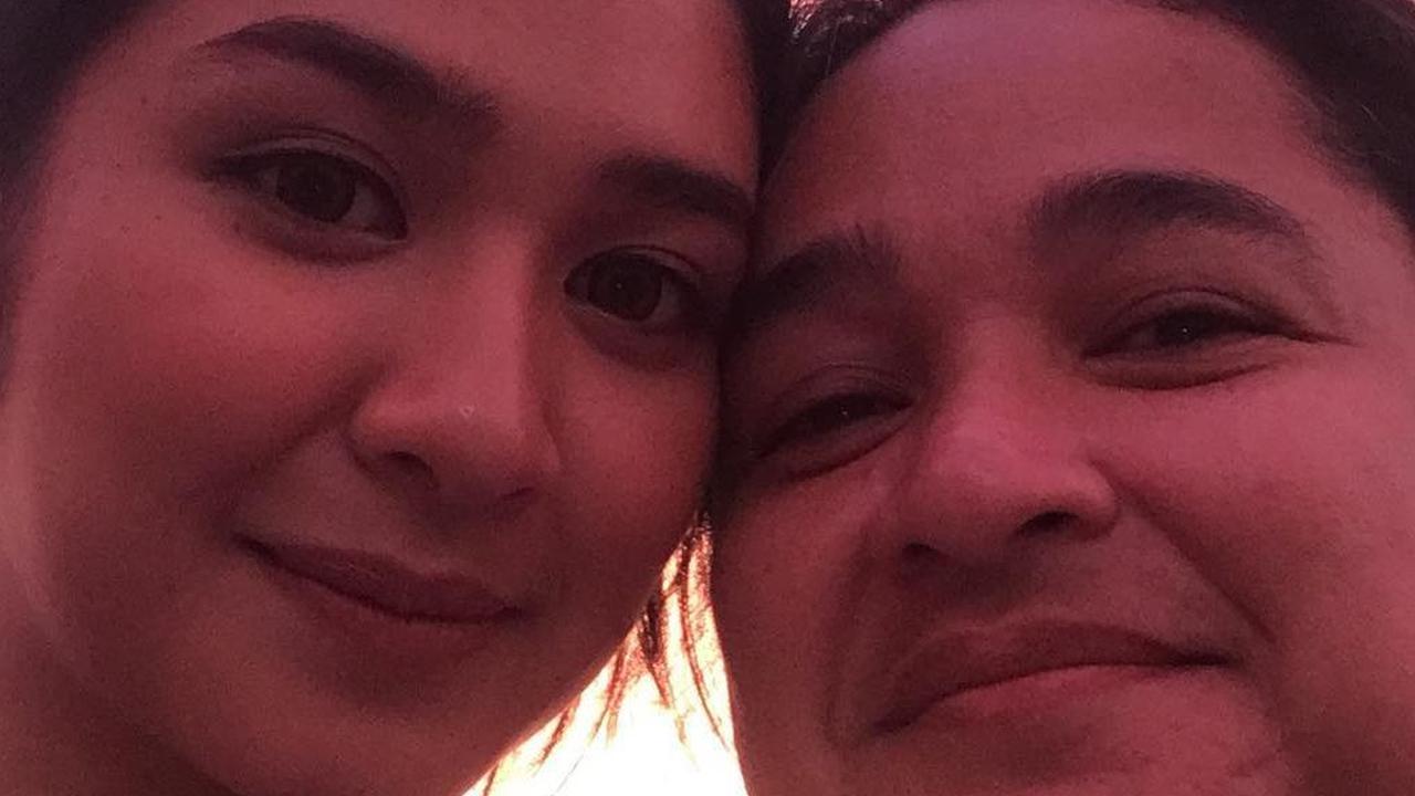 Mikha Tambayong dengan Mendiang Sang Ibu yang Teramat Ia Sayangi