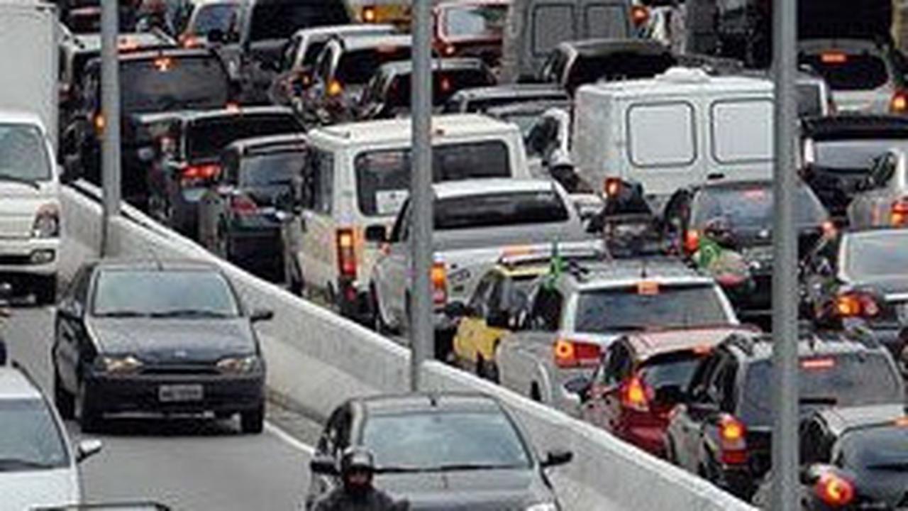 Libur Natal dan Tahun Baru, 69.930 Kendaraan Meninggalkan Jakarta Lewat Tol Cikampek Utama