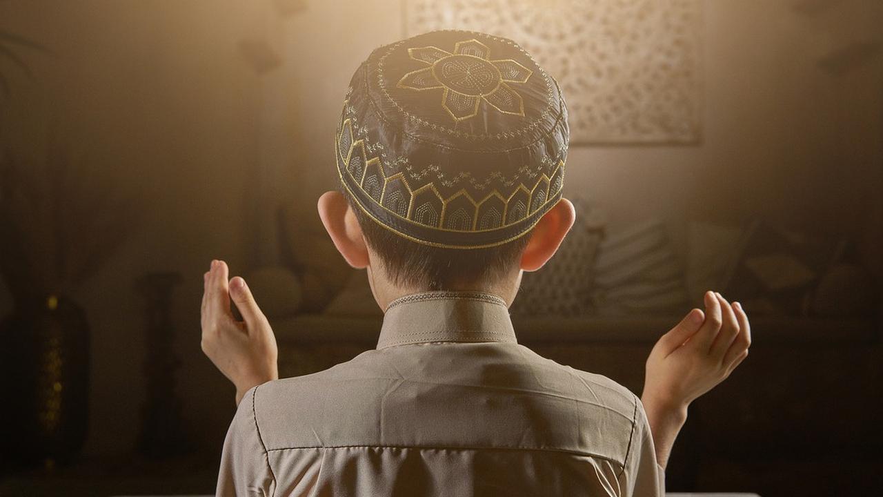 Doa Menjenguk Orang Sakit untuk Anak TK, SD, SMP, SMA dan Orang Dewasa