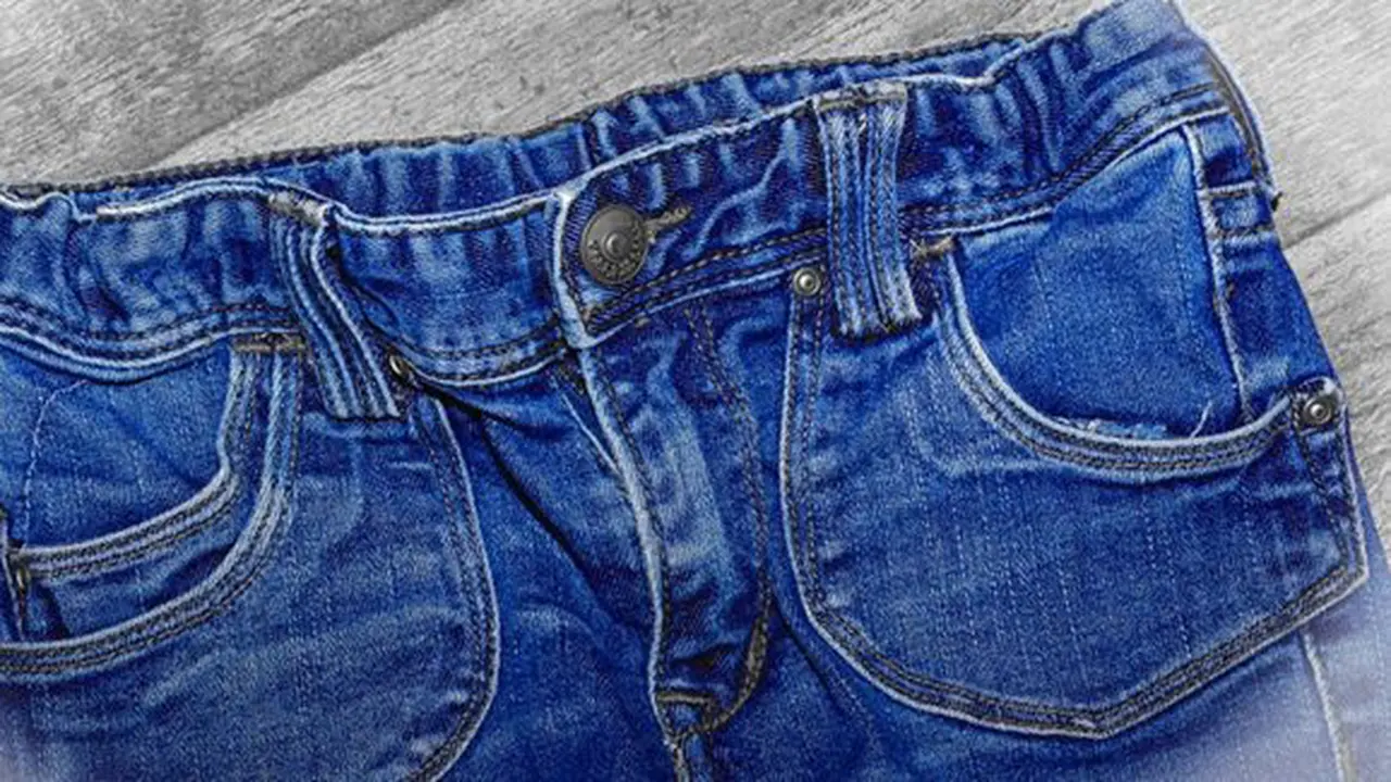 Cara menghilangkan minyak dari jeans/copyright Pexels.com