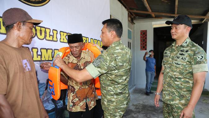 Prioritas Keselamatan Nelayan: Kogabwilhan III Beri Peringatan di Tengah Cuaca Laut Ekstrem