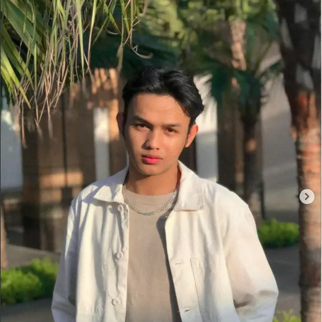 7 potret seleb tiktok Farhan Ramananda