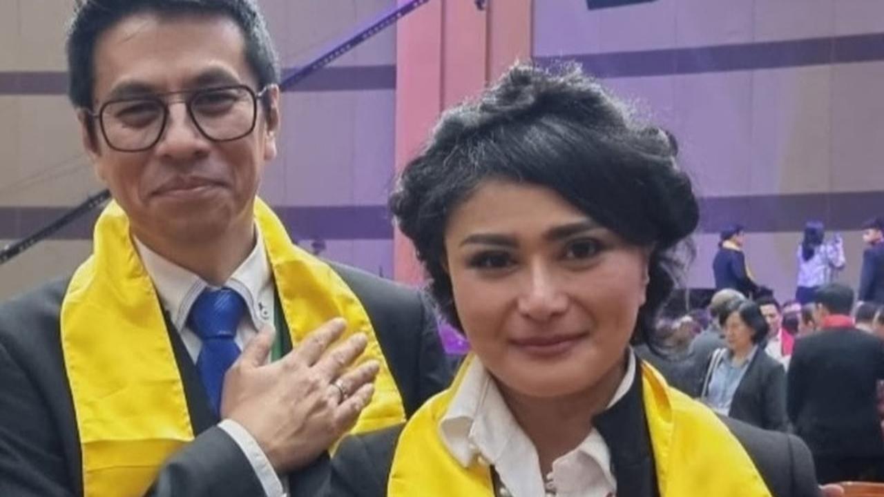 Ingat Tamara Geraldine? Lama Tak Muncul di Layar Kaca Kini jadi Pastor Bersama Suami