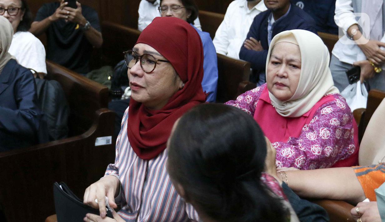 Sebelumnya Jaksa Penuntut Umum (JPU) menuntut Karen Agustiawan dengan pidana 11 tahun penjara dan denda Rp1 Miliar. (Liputan6.com/Herman Zakharia)
