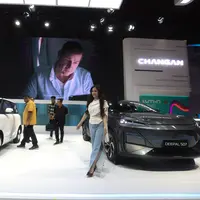 Changan Lumin dan Deepal S07 untuk pertama kalinya hadir di IIMS 2026. [Fimela/Budy Santoso]