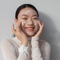 Bikin Kulit Tetap Fresh, Ini Pilihan Facial Foam untuk Remaja yang Lembut dan Aman