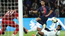 Adapun Le Havre mendapat gol melalui Christopher Operi, Andre Ayew dan penalti Abdoulaye Toure. (FRANCK FIFE / AFP)