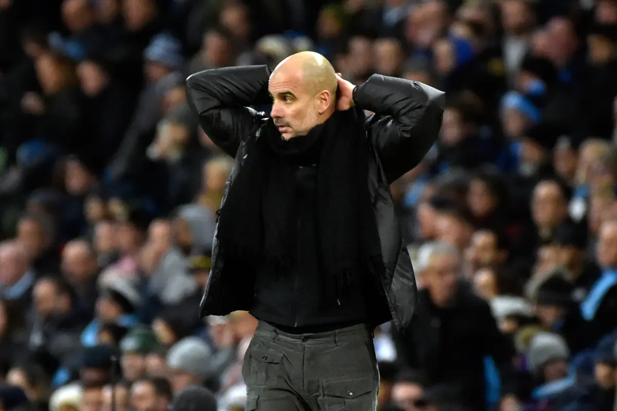 Ekspresi Pep Guardiola Saat Manchester City Dikalahkan MU