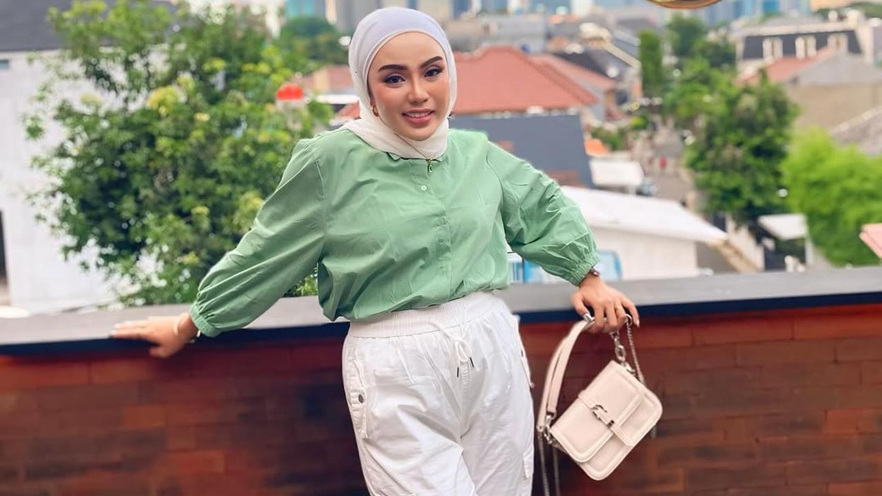 Deretan Artis yang Dibebaskan dari Penjara di Tahun 2024, dari Medina Zein hingga Lina Mukherjee