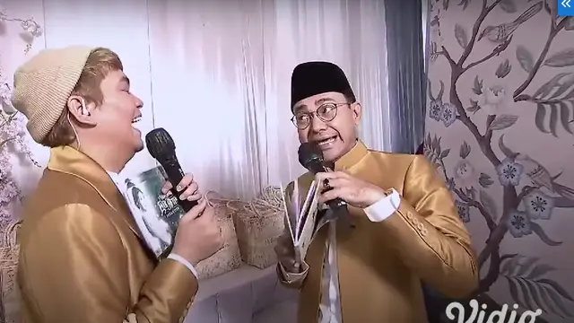 Indra Bekti dan Ramzi di acara pengajian jelang pernikahan Via Vallen. (Tangkap Layar dari Indosiar / Vidio)