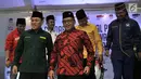 Sekjen PDIP Hasto Kristiyanto bersama 8 sekjen partai politik pendukung Jokowi usai memberikan keterangan usai bertemu dengan ketua dan komisioner KPU di Kantor KPU, Jakarta, Selasa (7/8). (Merdeka.com/Iqbal S. Nugroho)