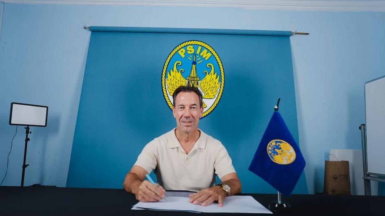 Jean-Paul Van Gastel PSIM: Pelatih Asal Belanda Ini Setia Latih Laskar Mataram Semusim Lagi
