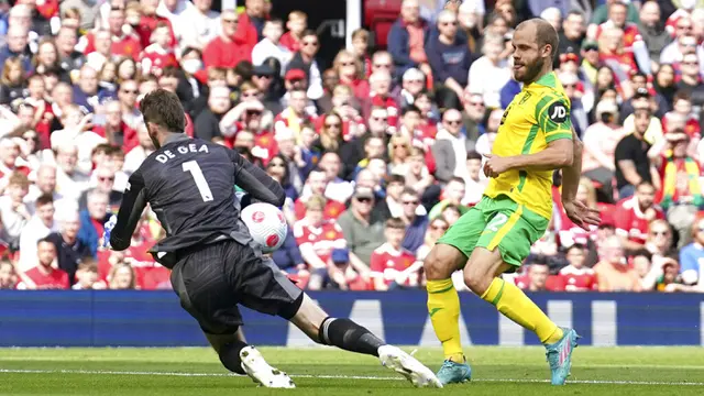 FOTO: Cristiano Ronaldo Hattrick, Manchester United Taklukkan Norwich City di Old Trafford