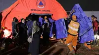 BPBD Jakarta Salurkan Bantuan Logistik bagi Warga Terdampak Kebakaran di Kapuk Muara