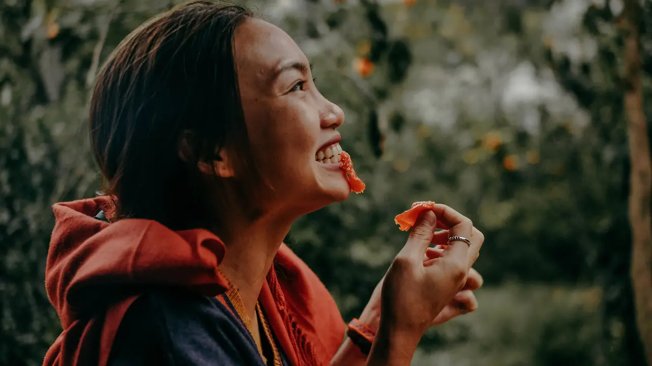 Jangan Asal Makan Makanan Pedas, Ketahui Bahayanya Bagi Kesehatan (Photo by Dương Nhân from Pexels)