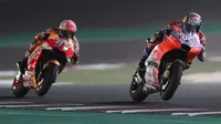 Sengit, Andrea Dovizioso Kalahkan Marquez di MotoGP Qatar